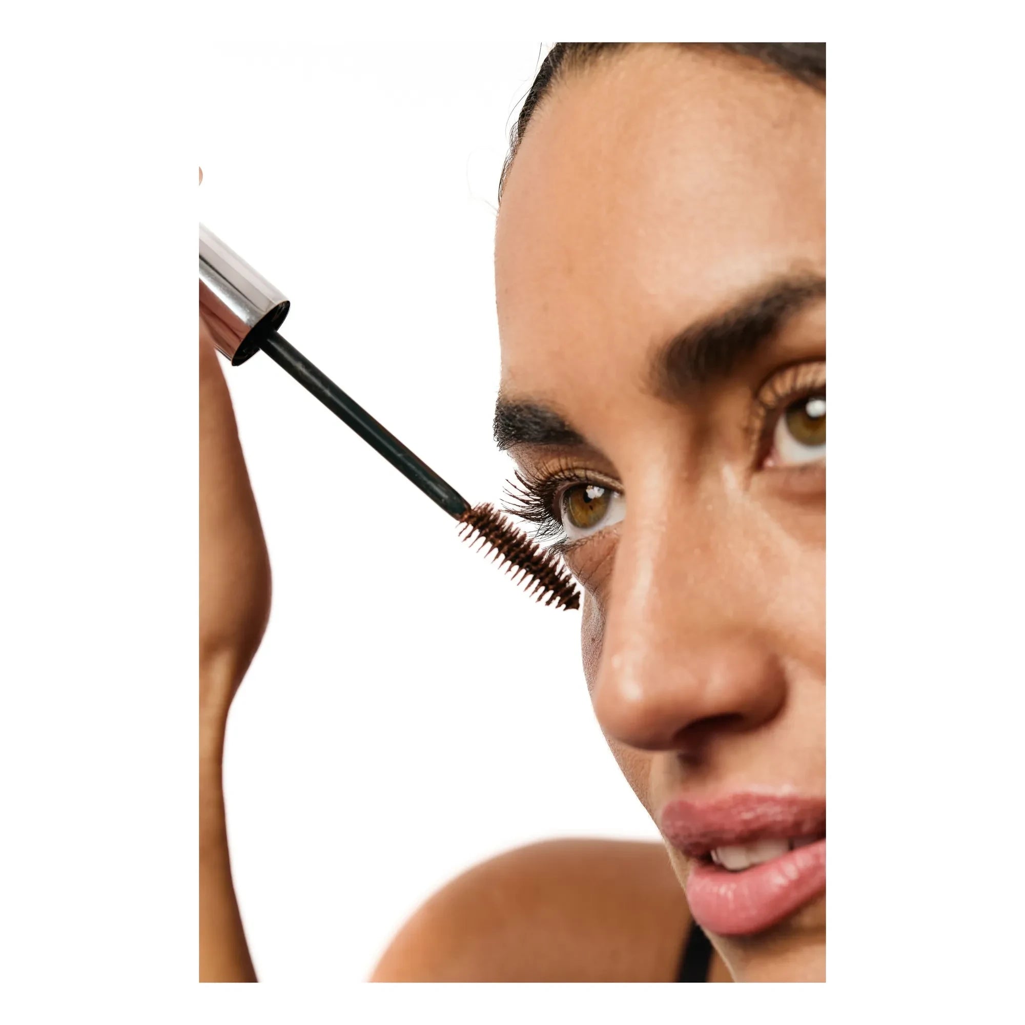 AIME - Máscara de pestañas Lash Care y Volumen | Marrón