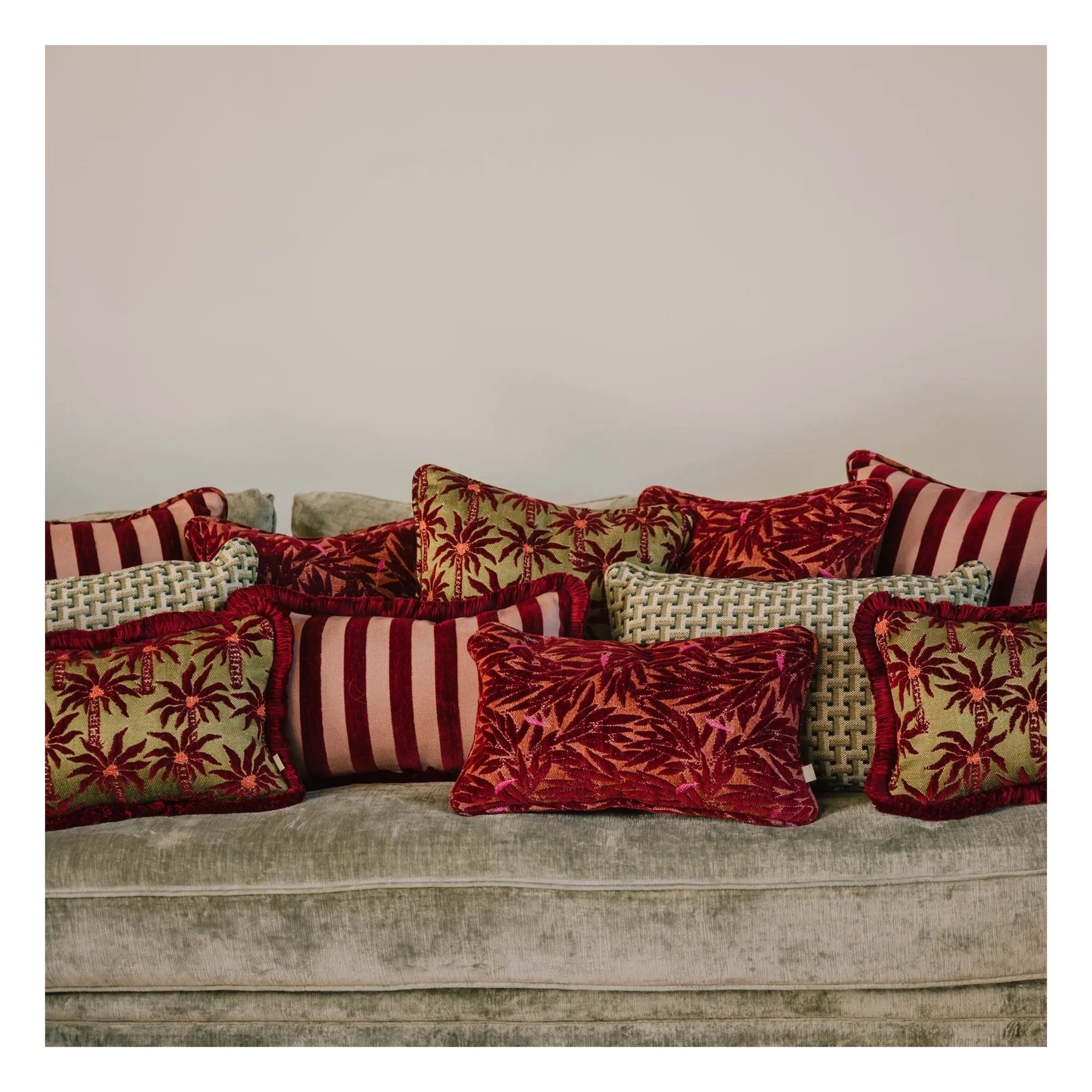 Funda de almohada reversible Palais - Laura x Jackie | Aceituna