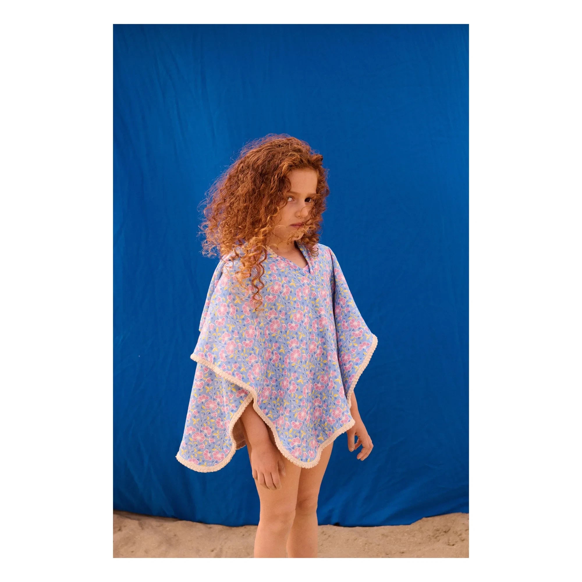 Louise Misha - Poncho de baño de algodón orgánico Mael | Azul claro