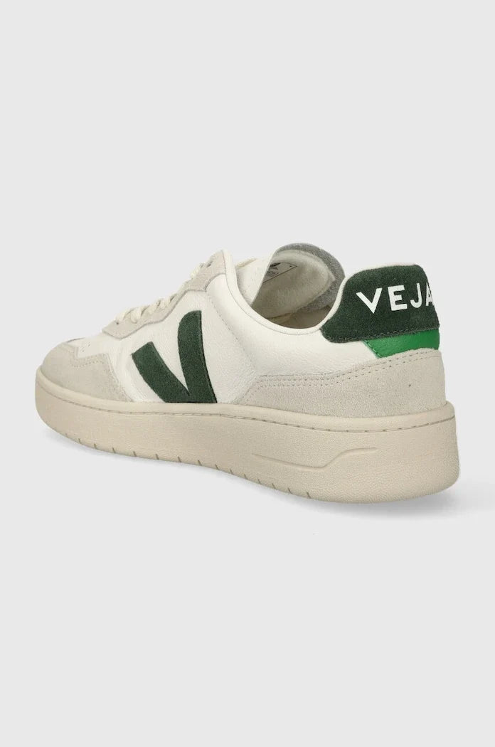 Zapatillas de piel Veja V-90