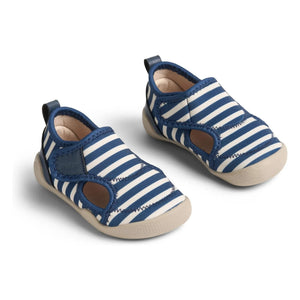 Wheat - Zapatos de agua en espiral a rayas | Azul
