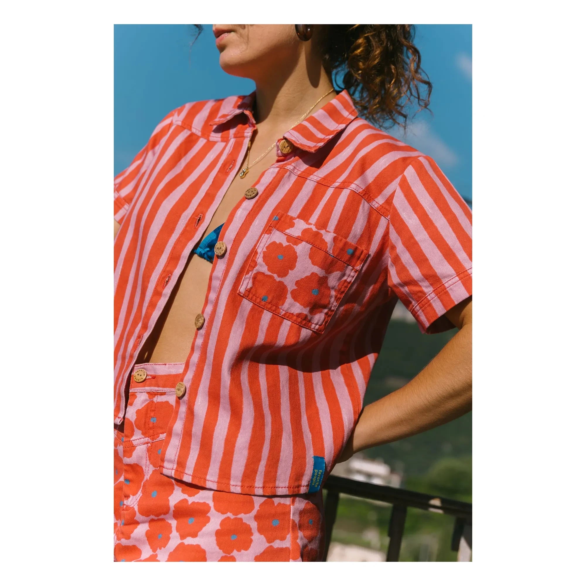 Favorite People - Camisa de rayas de la colección de mujer | Roja