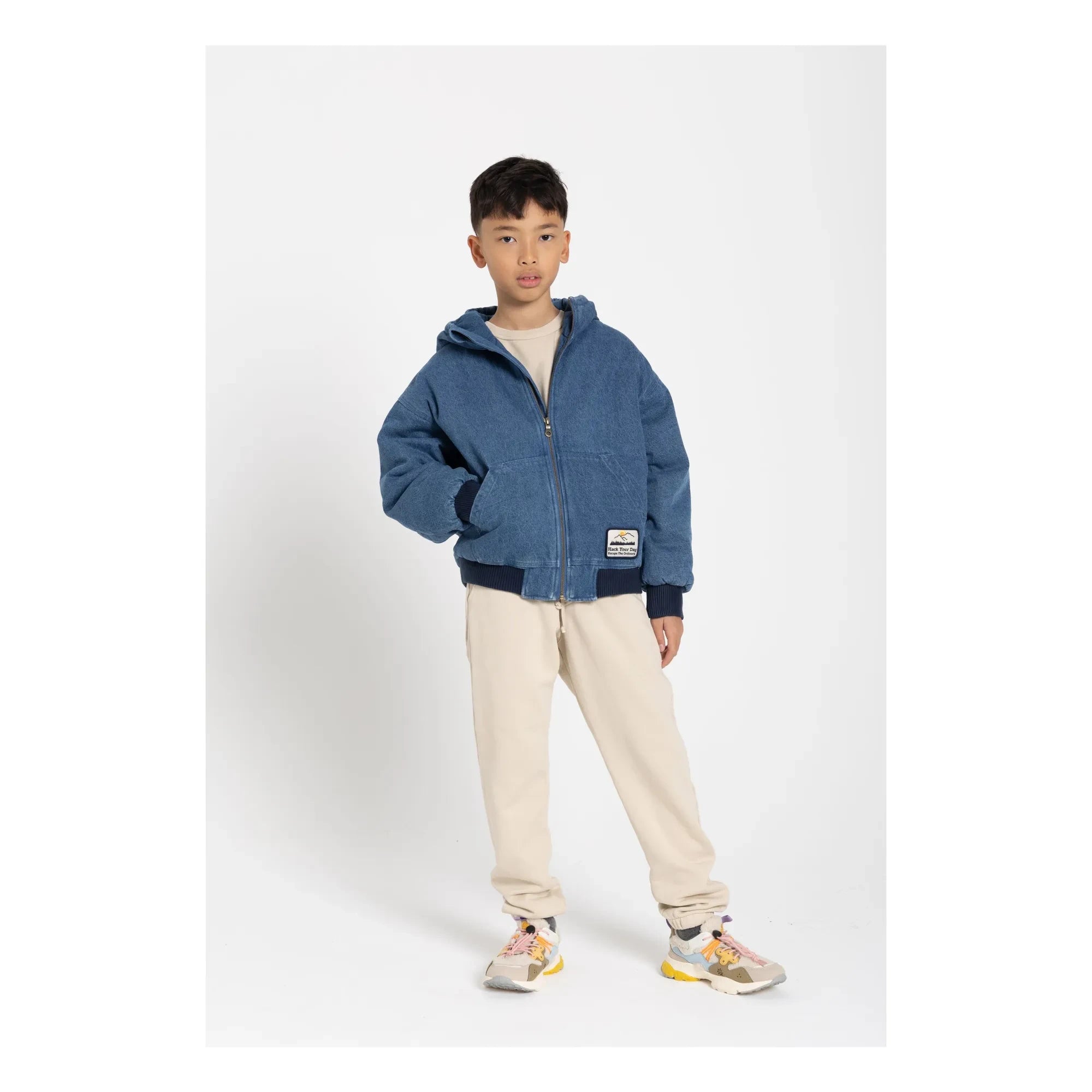 Hundred Pieces - Chaqueta con capucha de denim mate | Azul denim