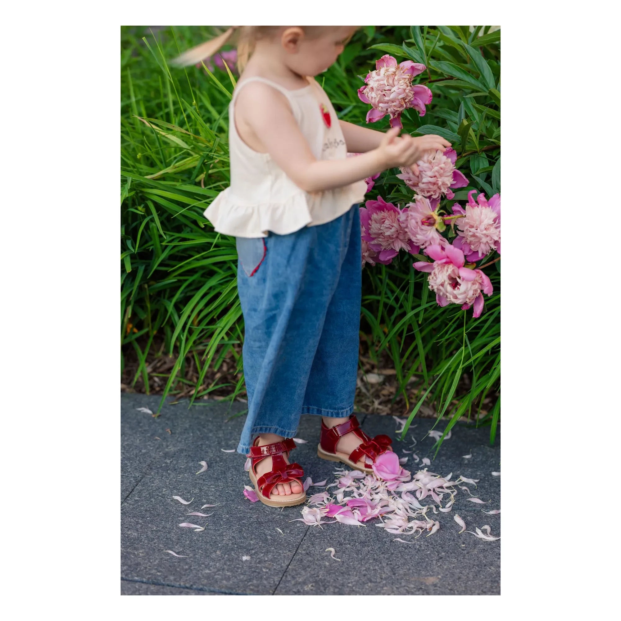 Petit Nord - Sandalia Gry | Rojo cereza