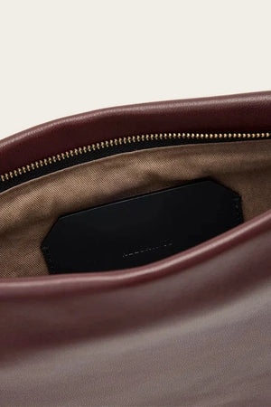 Clutch de piel BETTINA de AllSaints