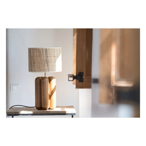 Cosin - Lámpara de mesa Charlotte con pantalla de rafia | Natural