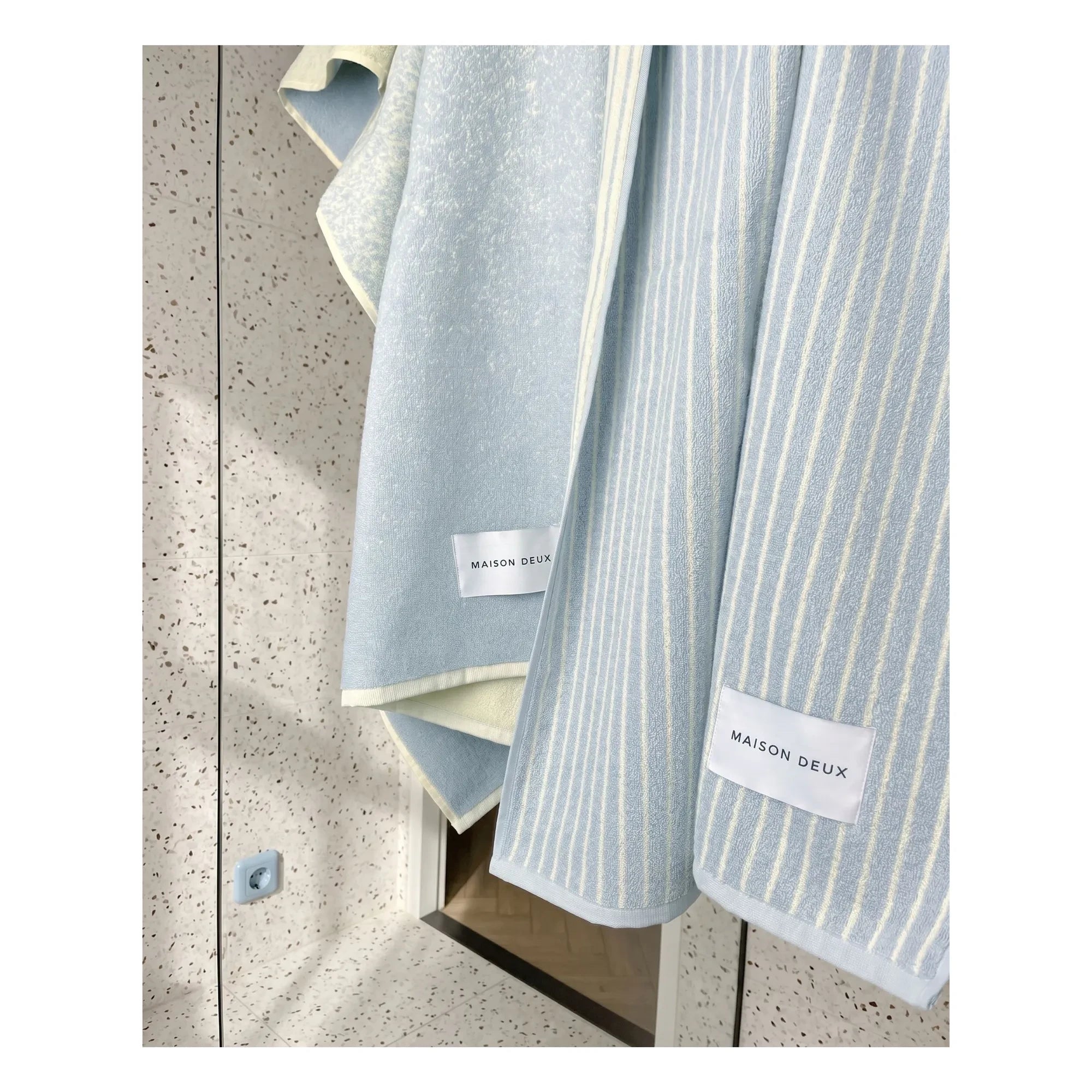 Maison Deux - Çizgili banyo havlusu | Mavi