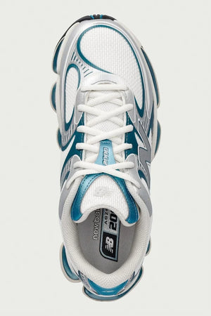 Zapatillas deportivas de mujer New Balance 2000