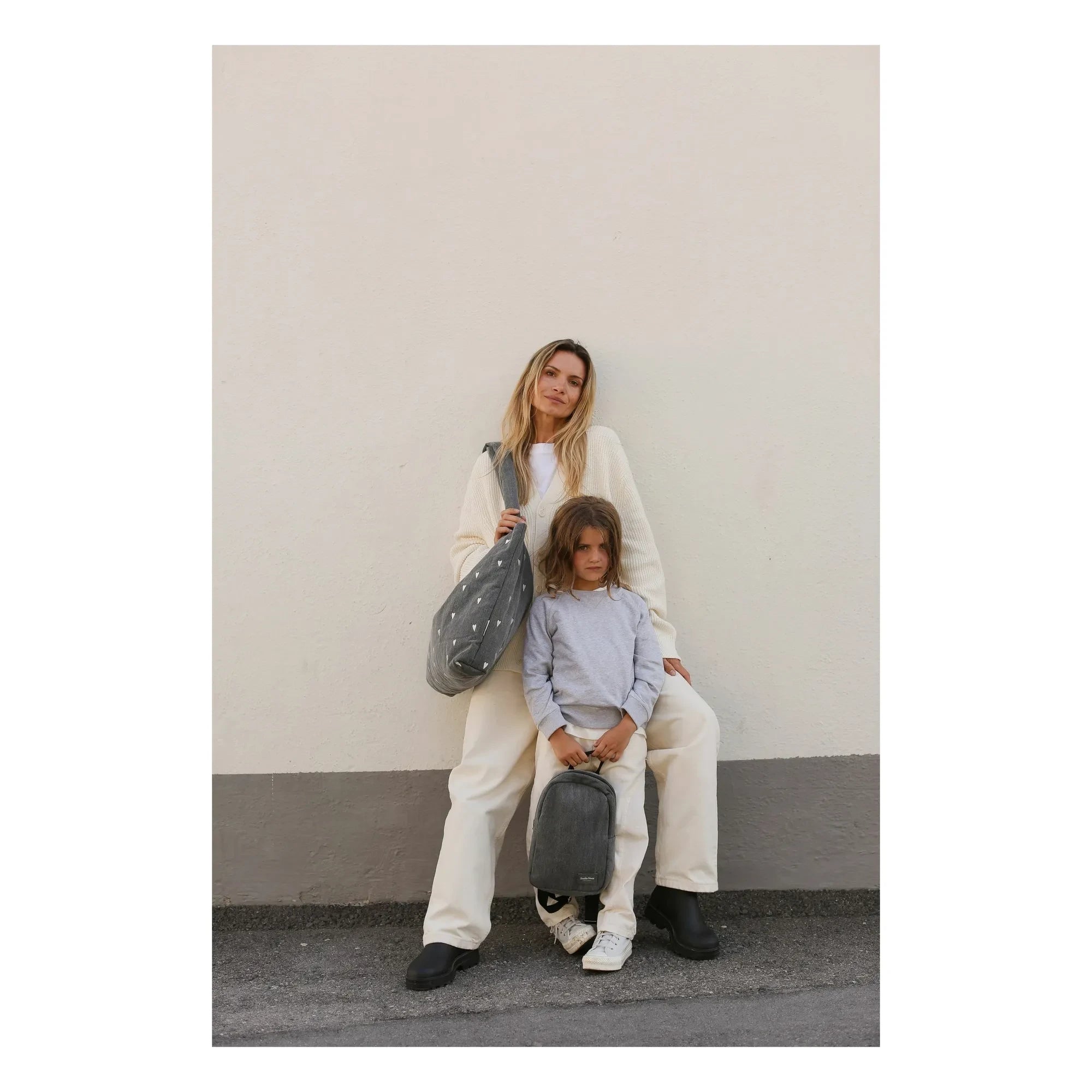 Studio Noos - Bolso maternal Hearts | Gris