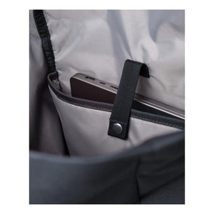 Sandqvist - GROUND L Mochila enrollable | Azul marino
