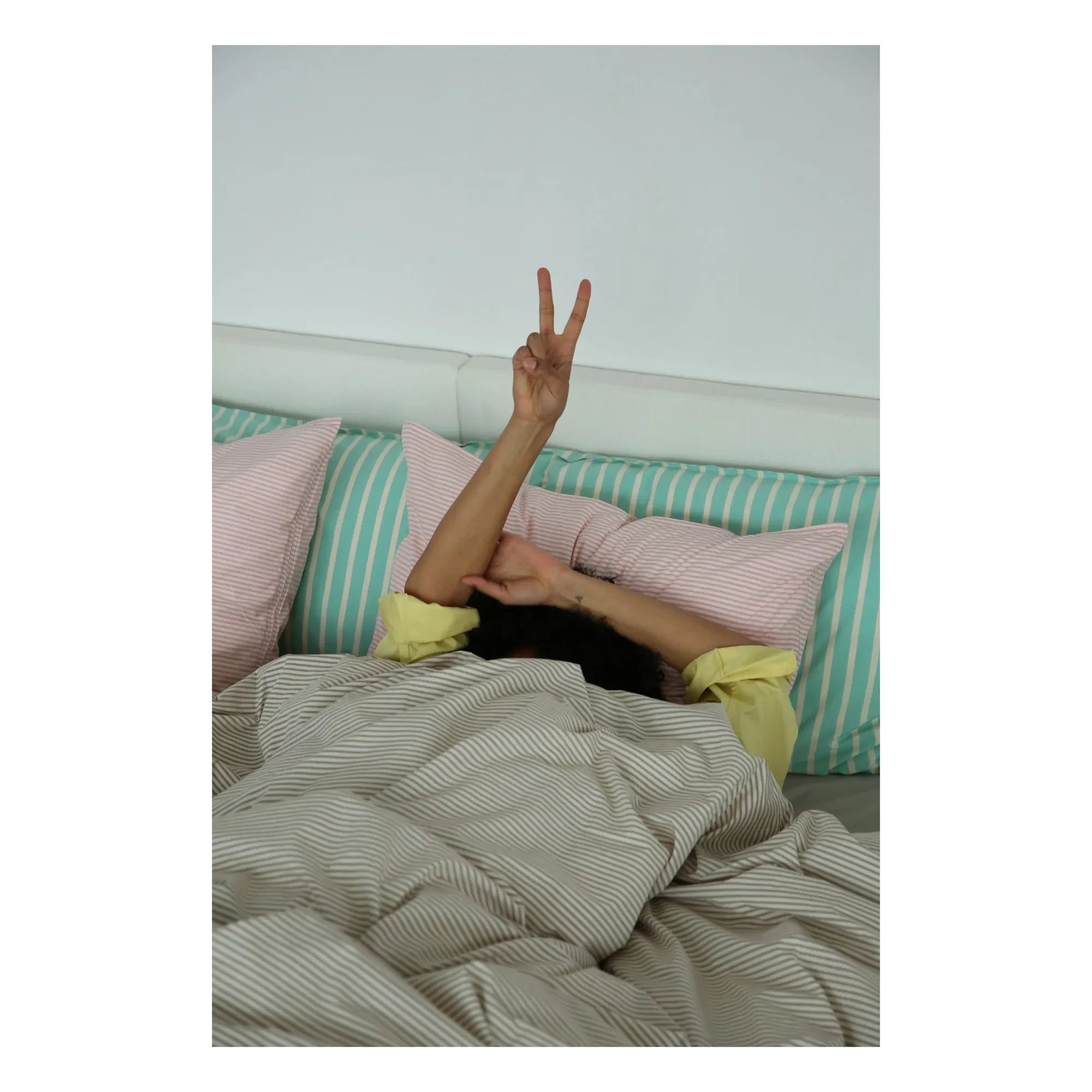 Suite 702 - Funda de almohada de algodón a rayas | Rosa