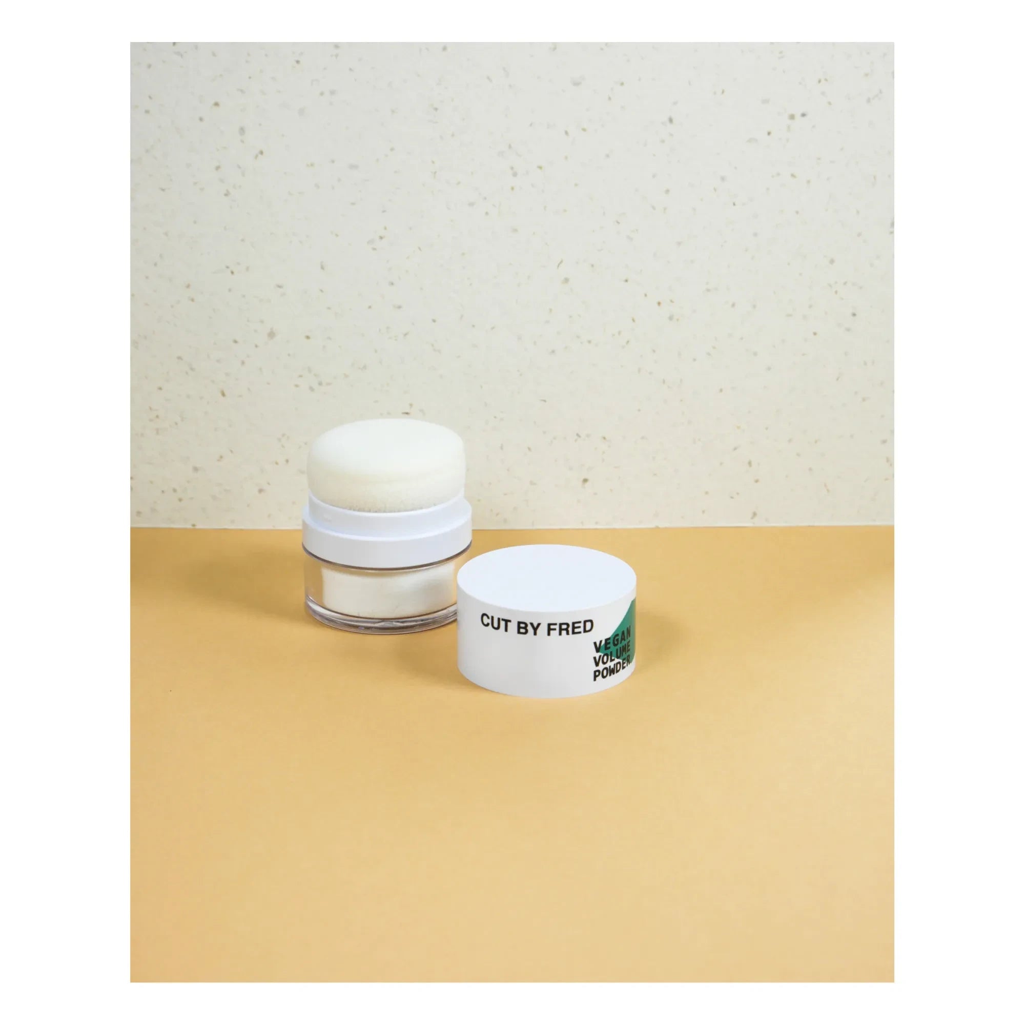 Cut By Fred - Champú seco voluminizador en polvo vegano - 10 g