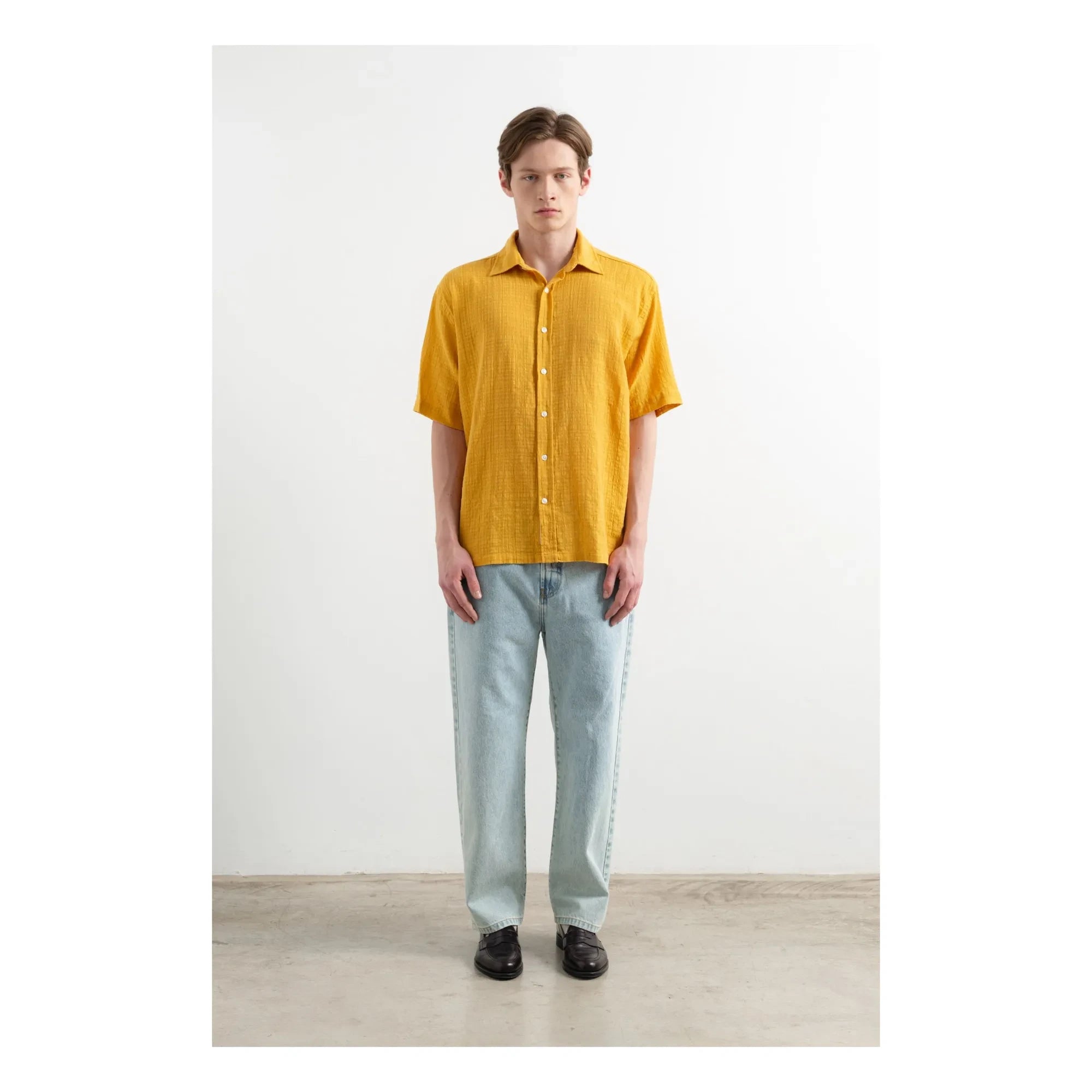 Edmmond Studios - Camisa de manga corta color mostaza Straw Land