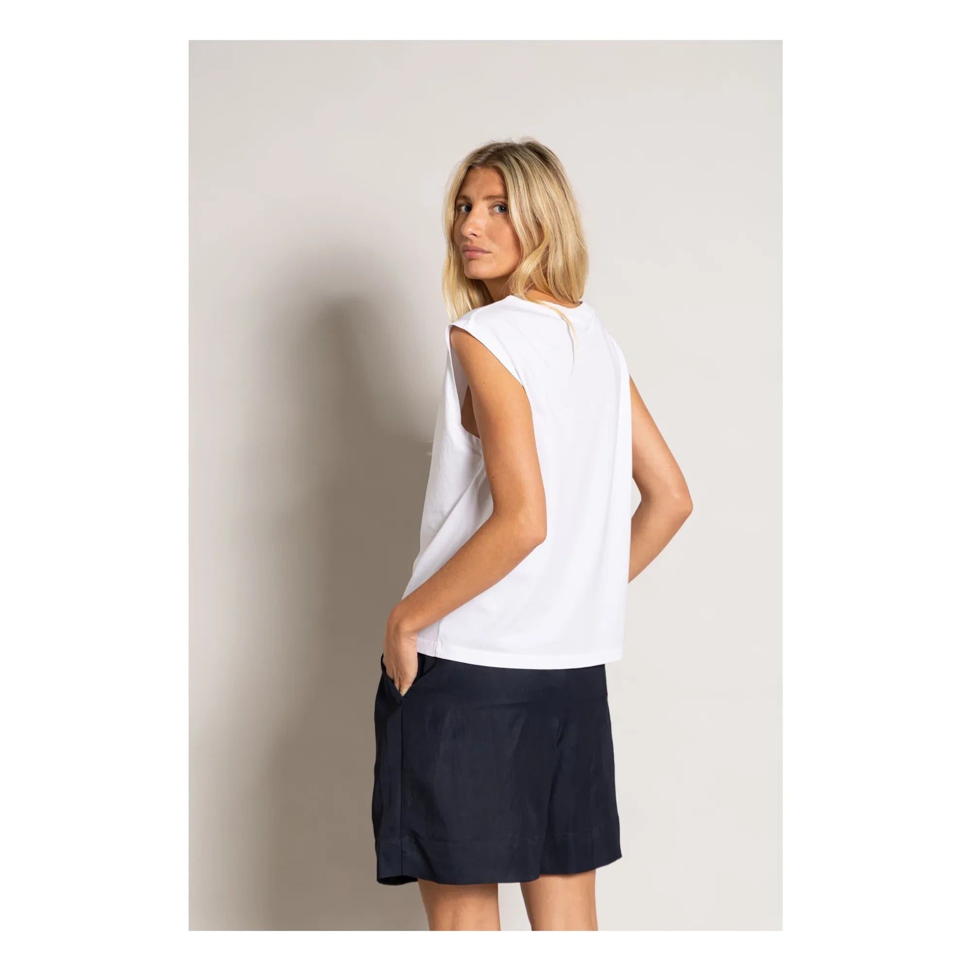 Smallable Mujer - Camiseta sin mangas de algodón orgánico Freja | Blanco
