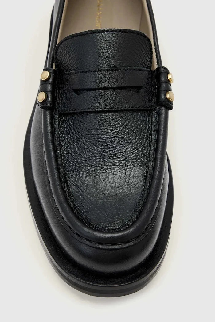 Mocasines de piel con tachuelas Bloom de AllSaints para mujer