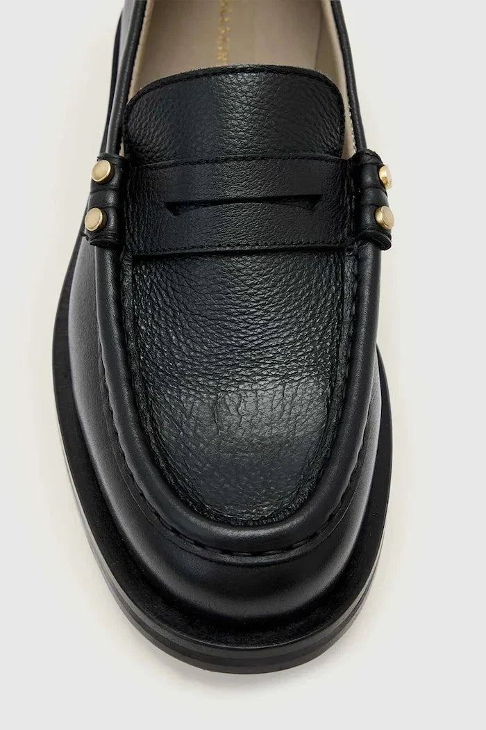 Mocasines de piel con tachuelas Bloom de AllSaints para mujer