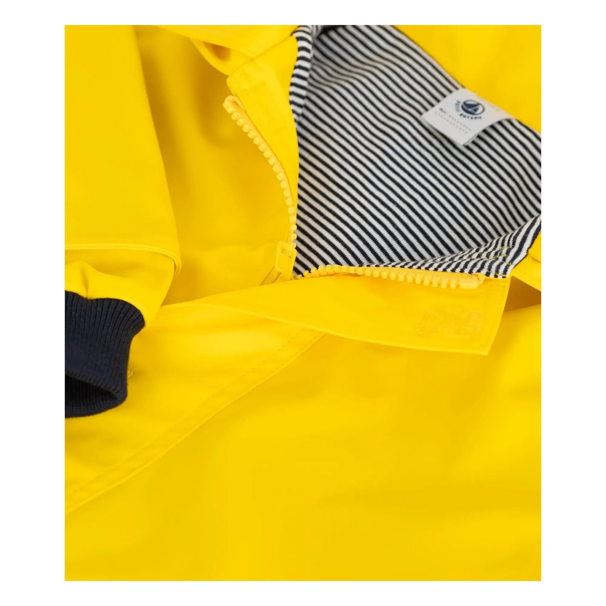 Petit Bateau - Chaqueta impermeable icónica de fibra reciclada | Amarillo