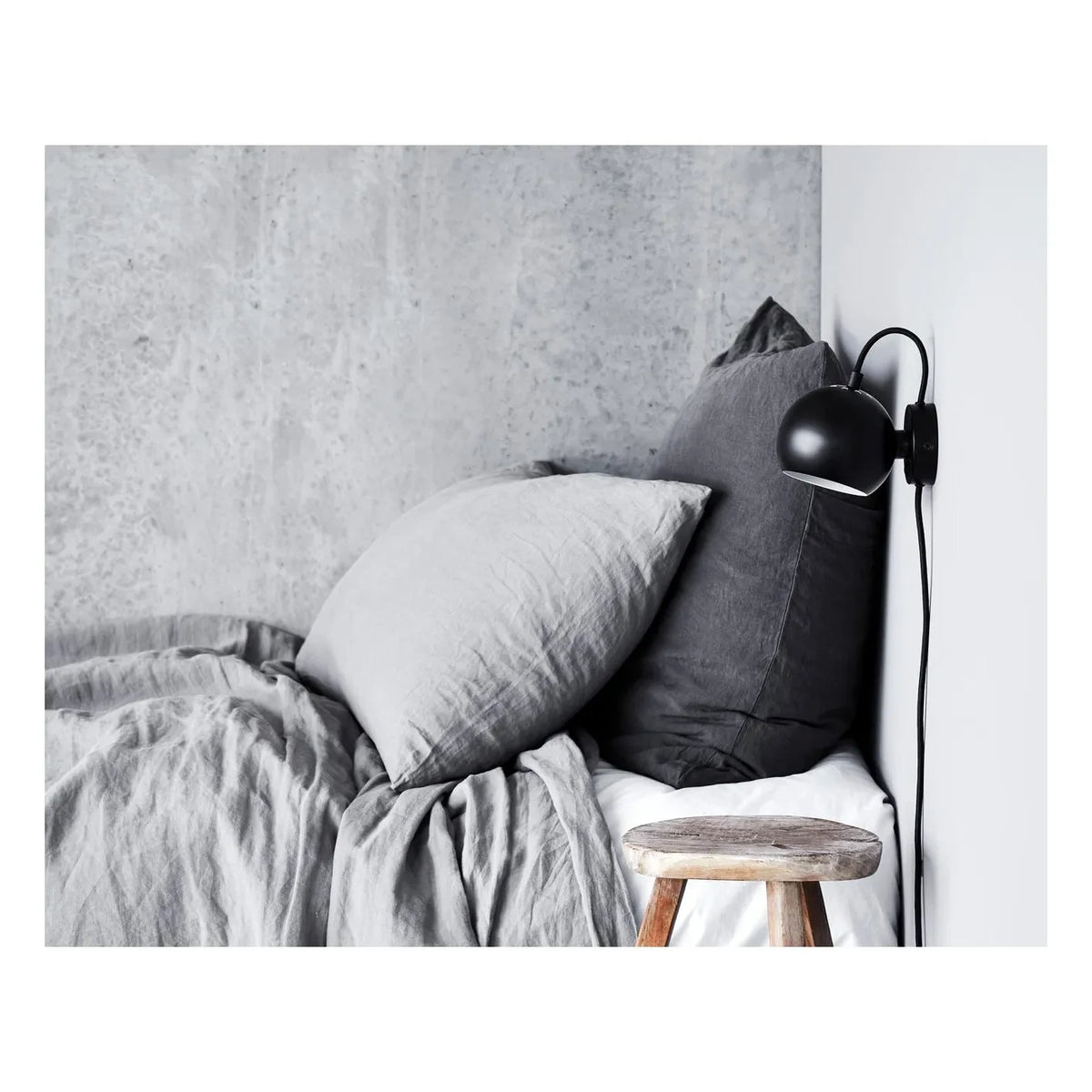 Frandsen - Aplique de pared "Ball", Benny Frandsen | Negro mate