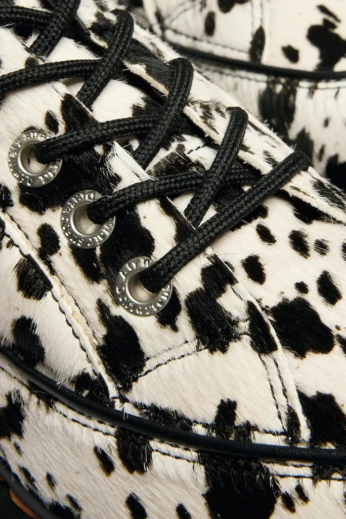 Dr. Martens Zapatos de Piel para Mujer Half Buzz 5i 5 Eye Dálmata