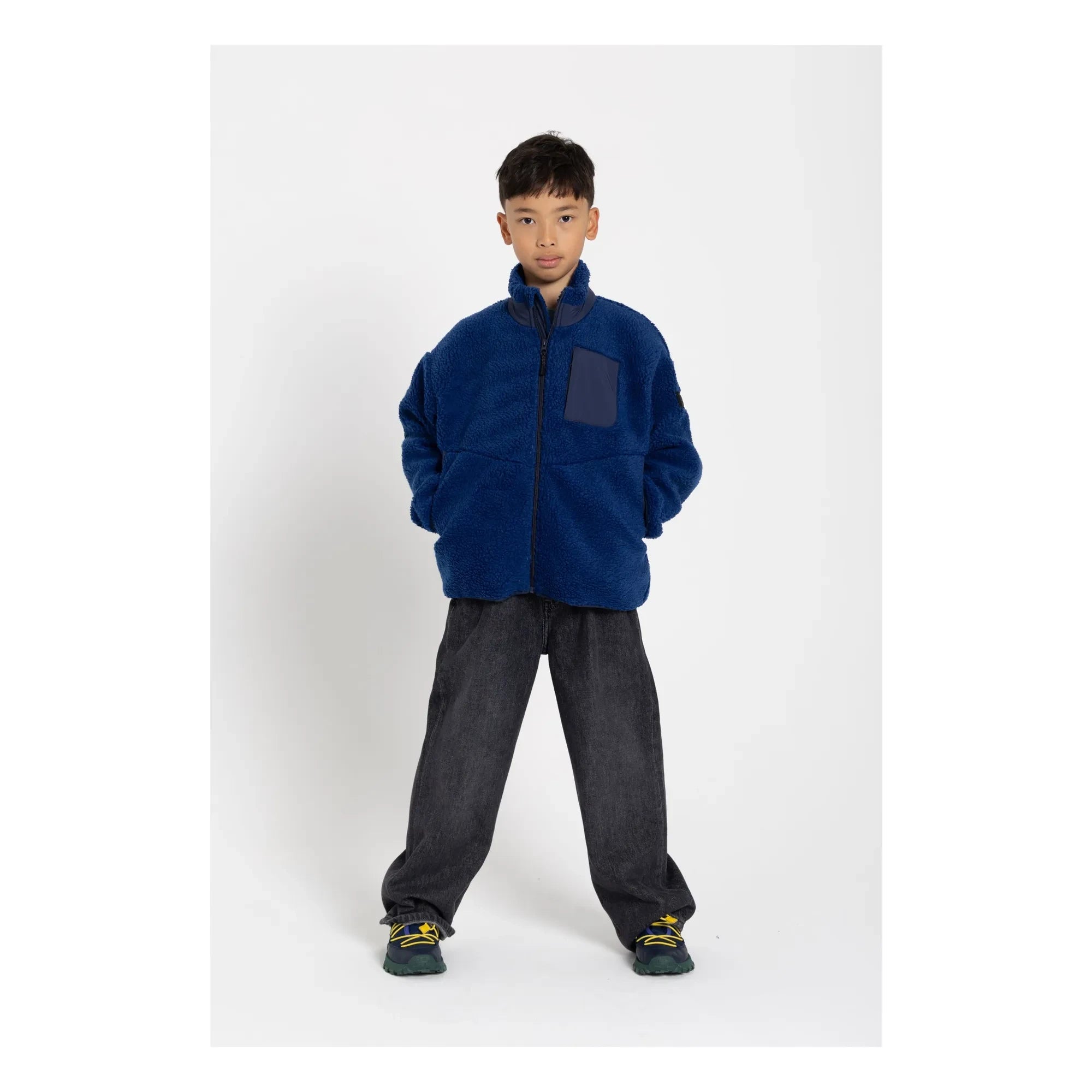 Finger in the nose - Jean Large Rodeo | Negro