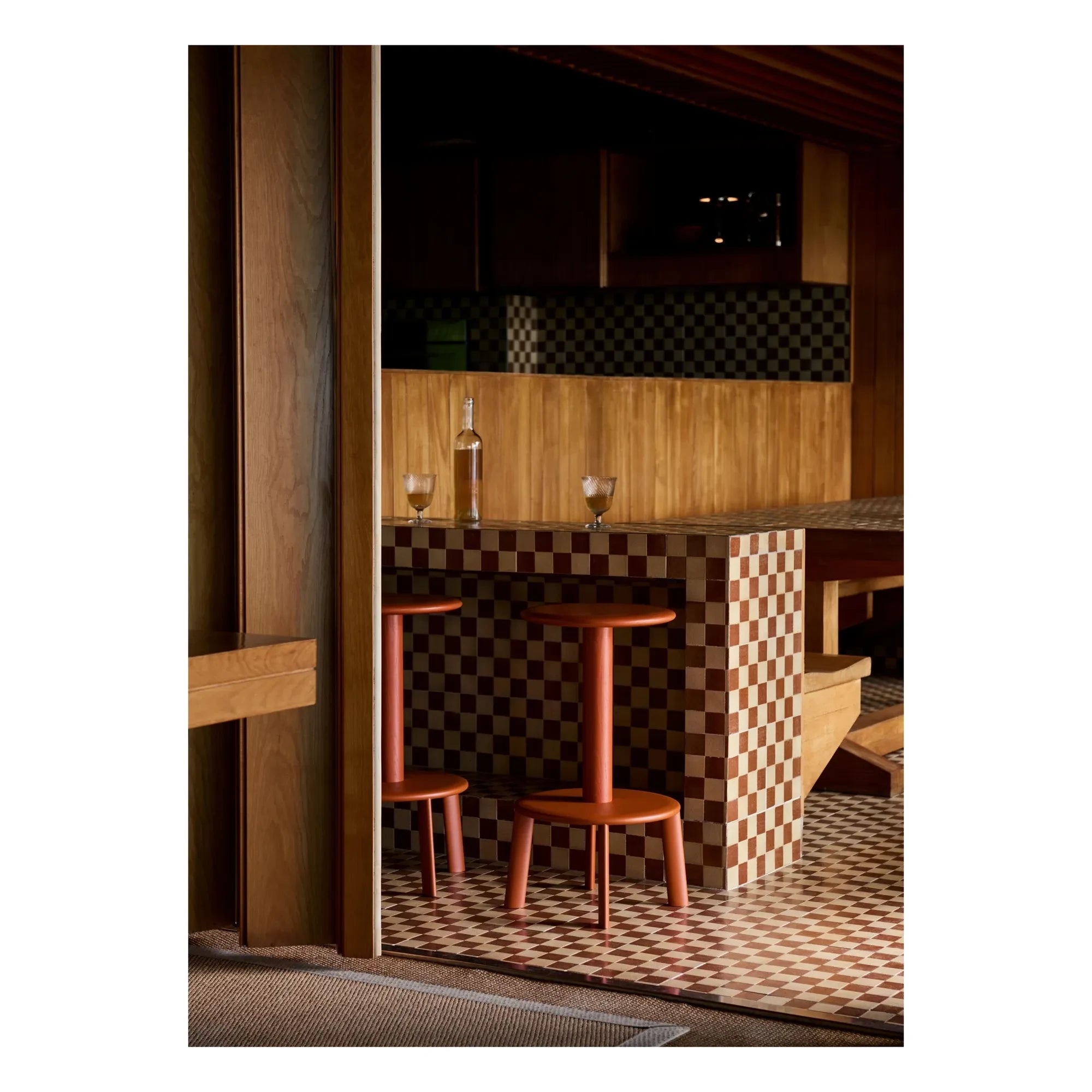 Tradition - Taburete Sólido AV40 75 cm, Anderssen & Voll | Rojo