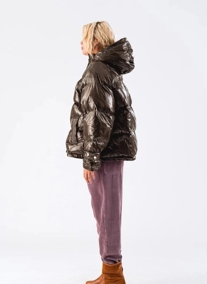 Lollys Laundry - Shelby Chaqueta acolchada con relleno de fibra reciclada | Marrón
