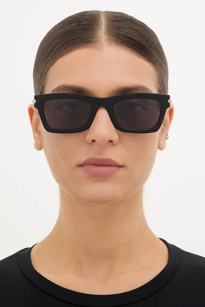 Gafas de sol de mujer AllSaints estilo wayfarer, modelo Mimi