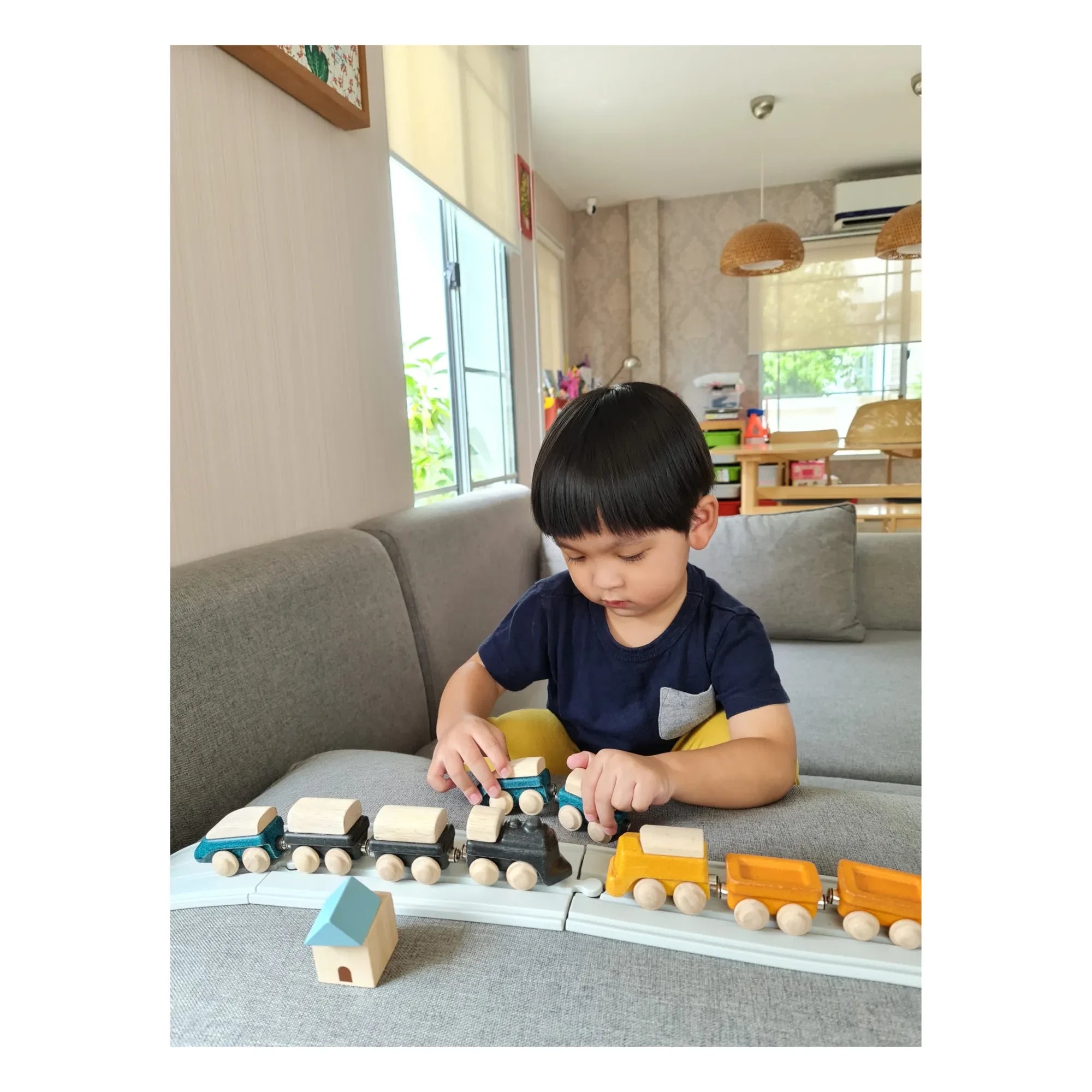 Plan Toys - Ahşap Tren