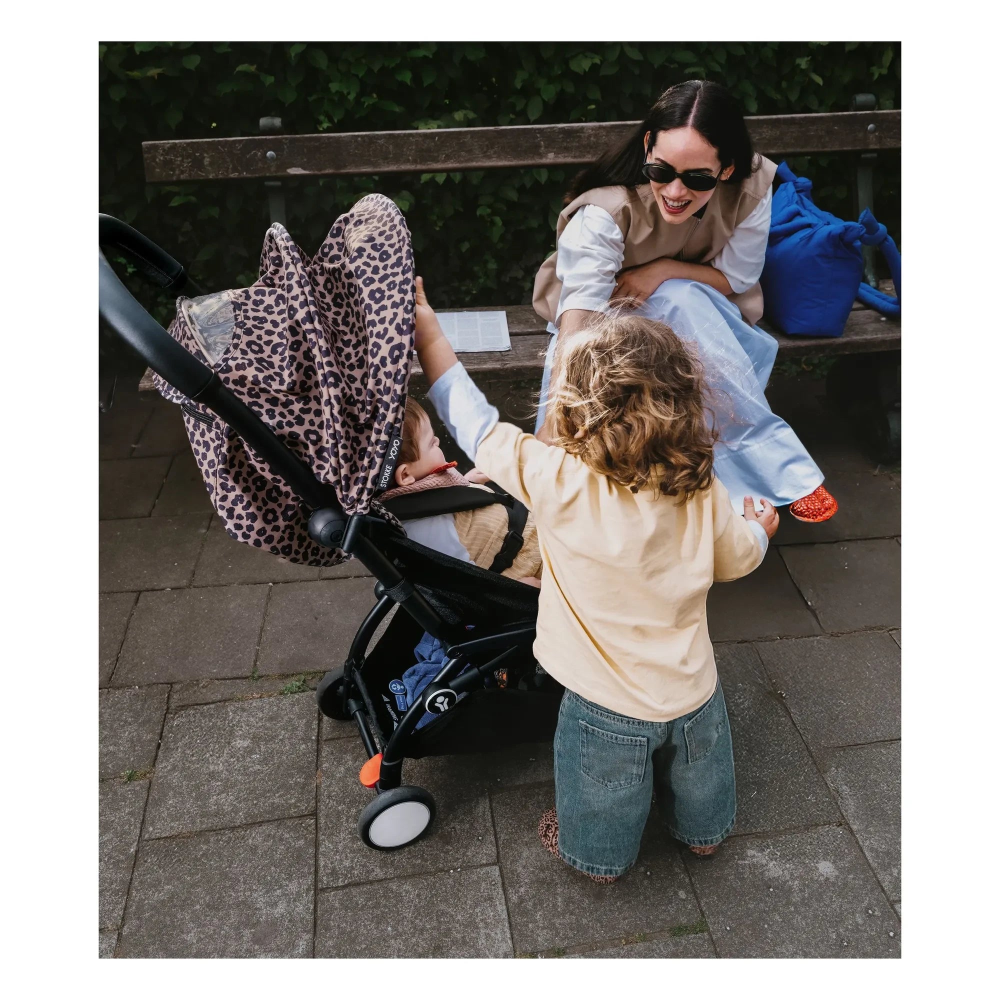 Stokke® - Cochecito YOYO³ 6+ Chasis negro | Leopardo
