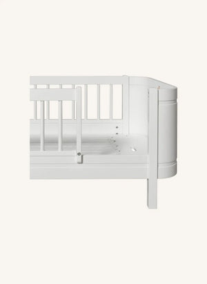 Oliver Furniture - Ahşap Mini+ Beşikten Genç Yatağa Dönüşüm Kiti | Beyaz