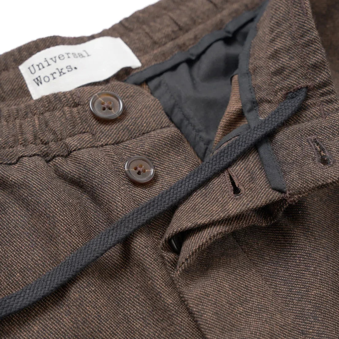 Universal Works - Pamuklu Pileli Kumaş Pantolon | Koyu Kahverengi