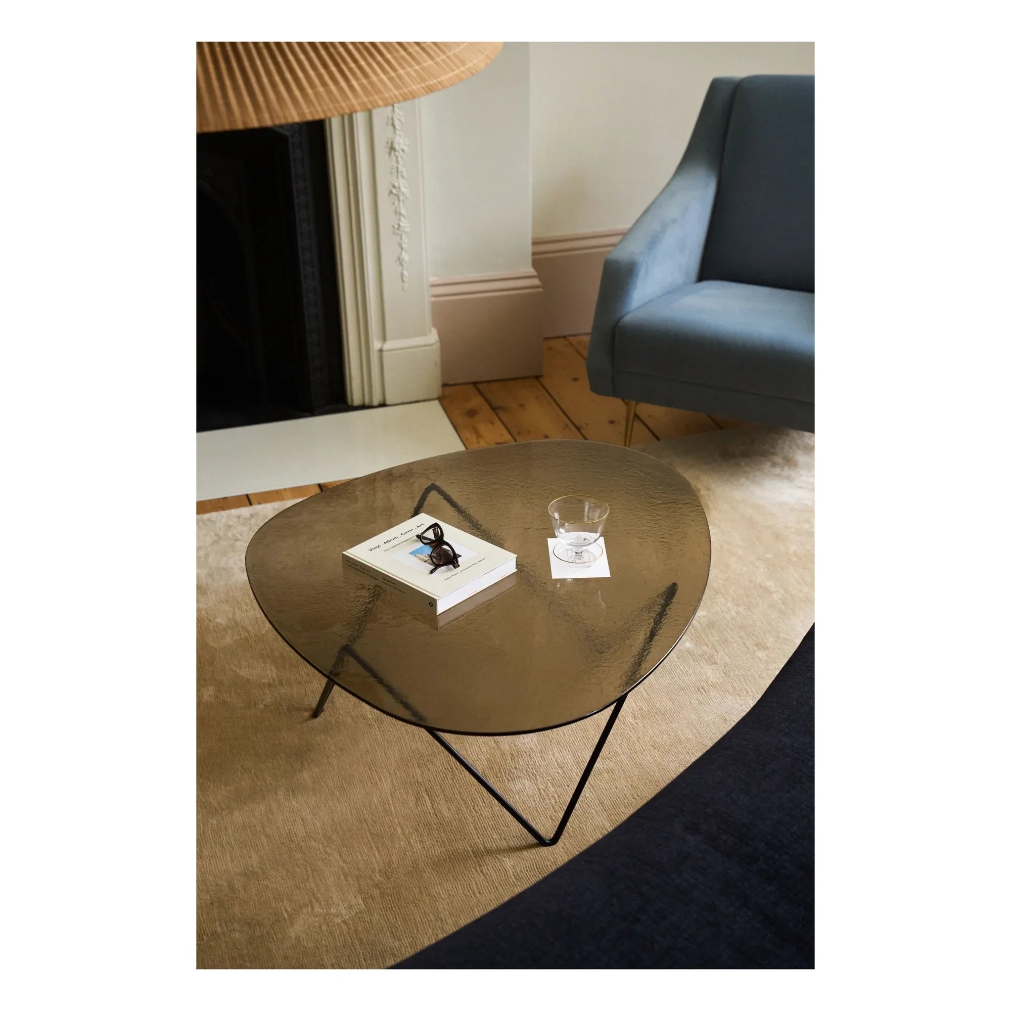 Gubi - Mesa auxiliar Pedrera, Corsini & Ruiz Millet | Bronce