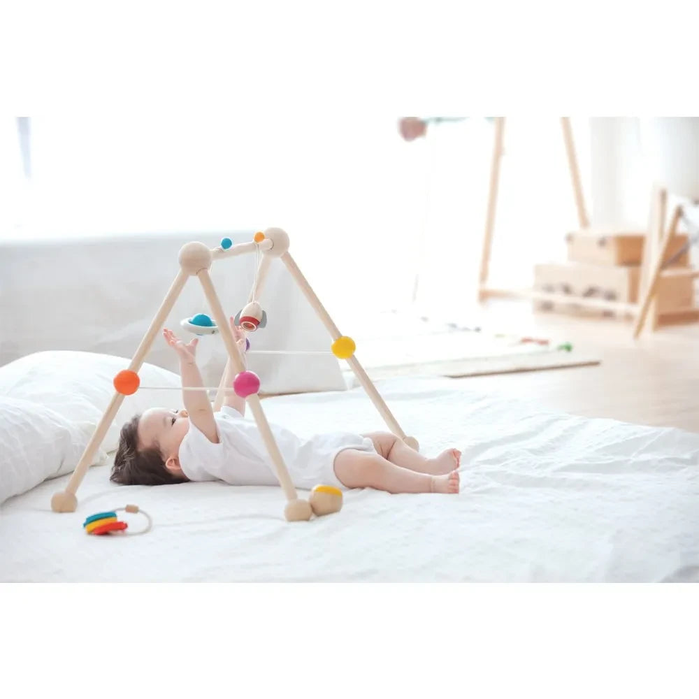 Plan Toys - Arco de actividades