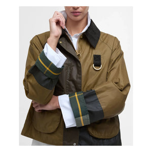 Barbour - Chaqueta encerada Alma | Caqui
