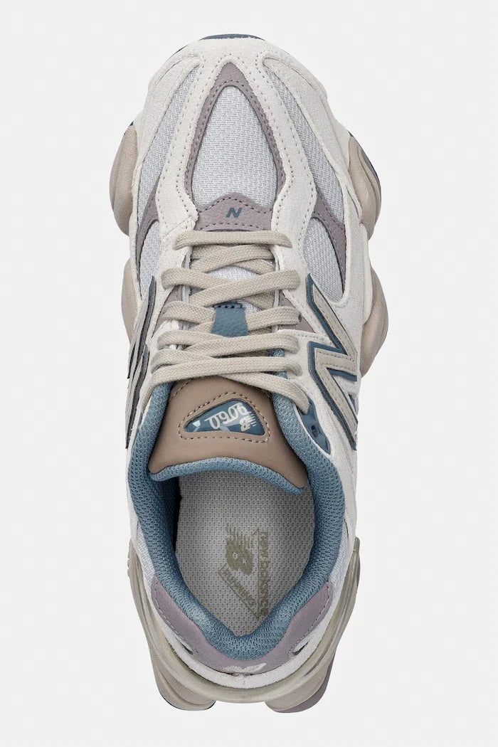Zapatillas New Balance 9060 de Ante para Mujer