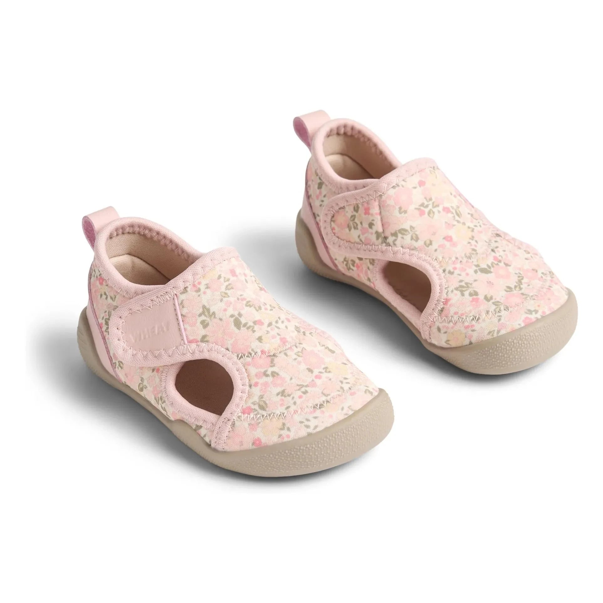 Wheat - Zapatillas de agua Flowery Swirl | Rosa