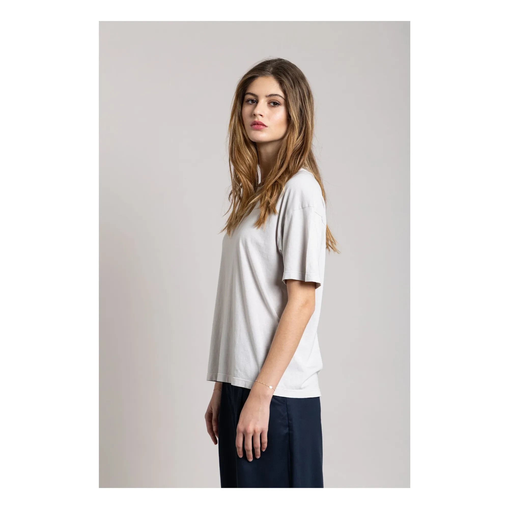 Smallable Woman - Camiseta de algodón orgánico Hana | Gris perla