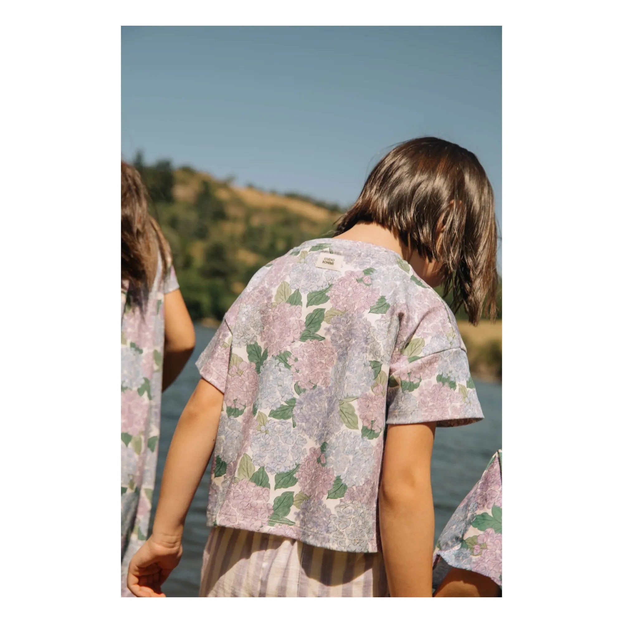 Studio Bohème - Top corto Flow con estampado floral de algodón orgánico | Lila