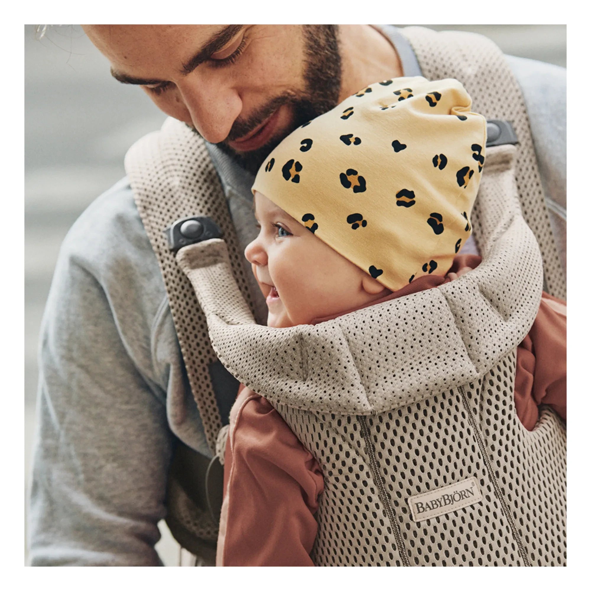 BabyBjörn - Mochila Portabebés Move | Beige