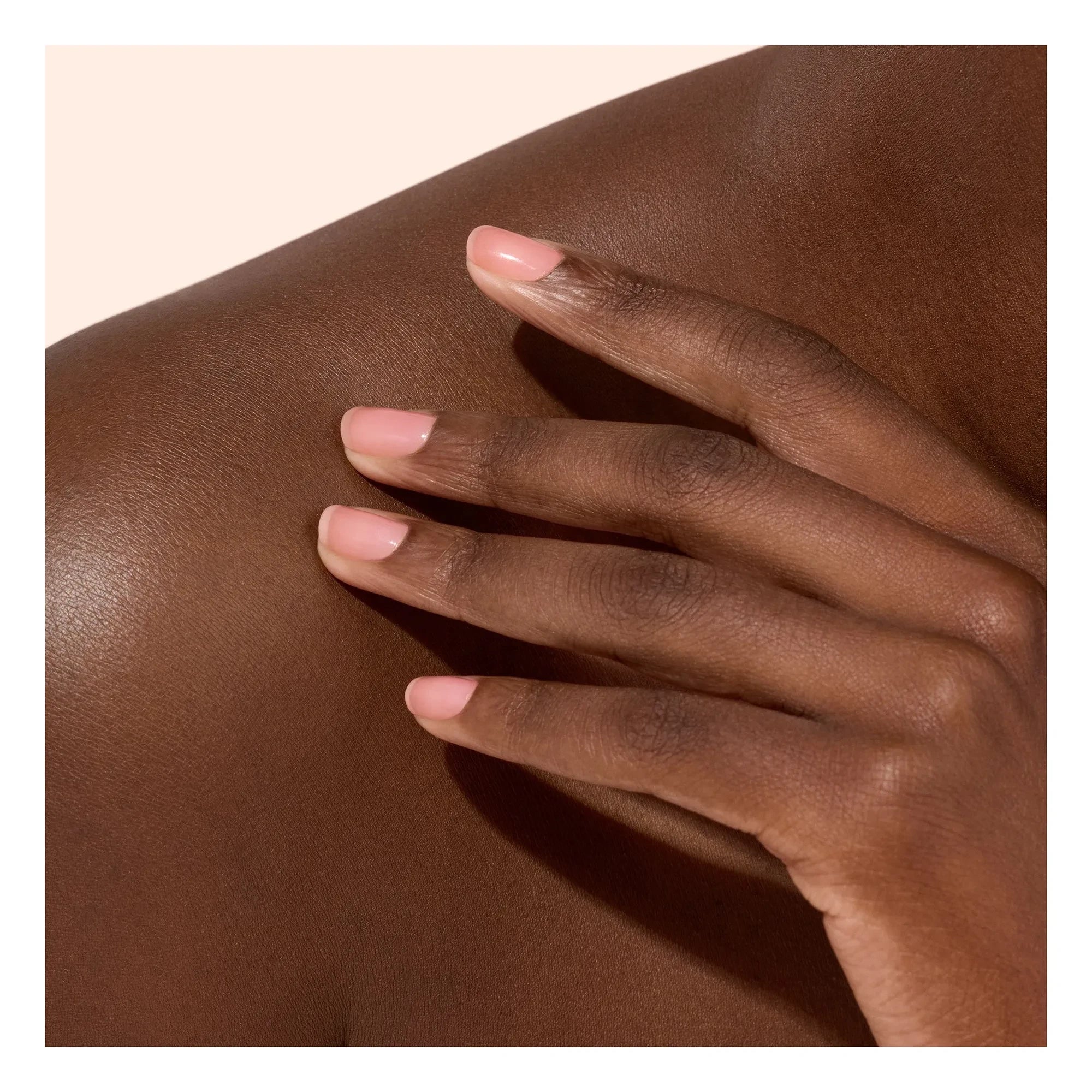 Manucurist - Tratamiento Brillo Labial Activo - 15 ml | Arándano