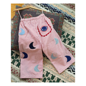 SISSEL EDELBO - Pantalón Saxo a Rayas - Colección Infantil | Rojo