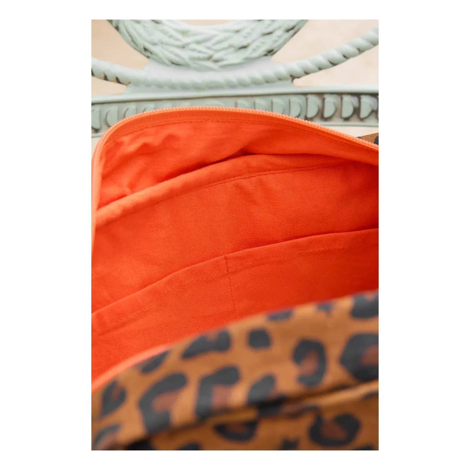 Bonton - Leopar Desenli Portföy | Kahverengi