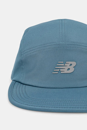 Gorra con visera New Balance