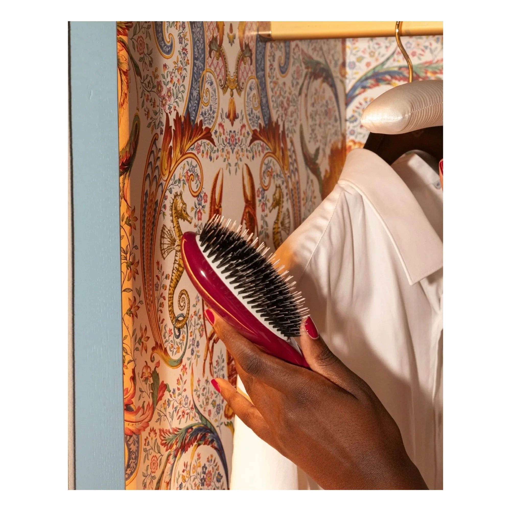La Bonne Brosse - Cepillo L'Indispensable No 02 - Cuidado y Desenredado | Rojo cereza