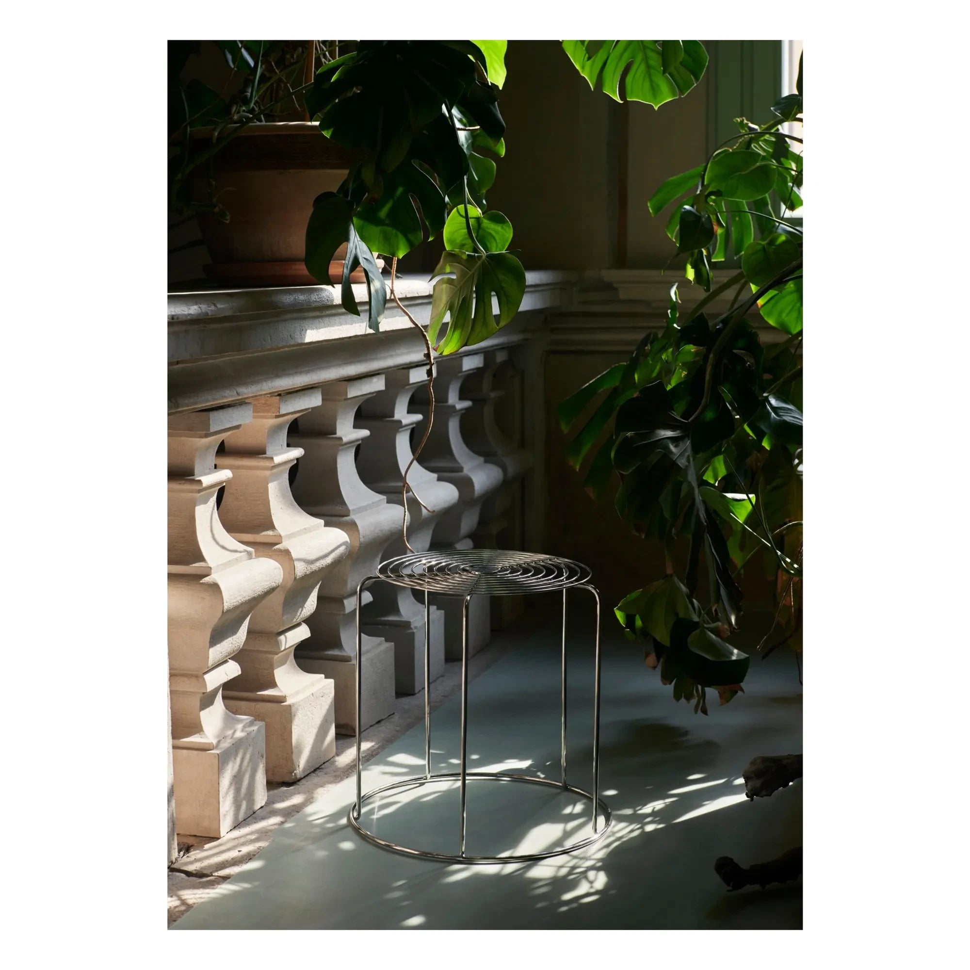 & Tradition - Taburete Wire VP11, Verner Panton | Plata