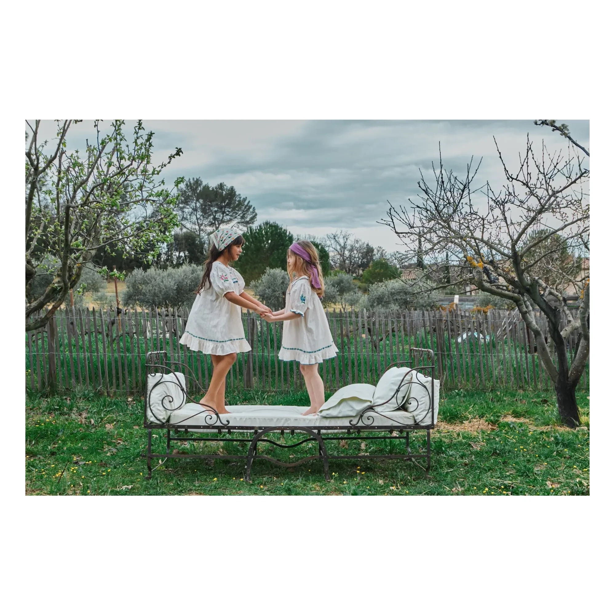 Emile et Ida - Vestido con volantes bordados | Crema