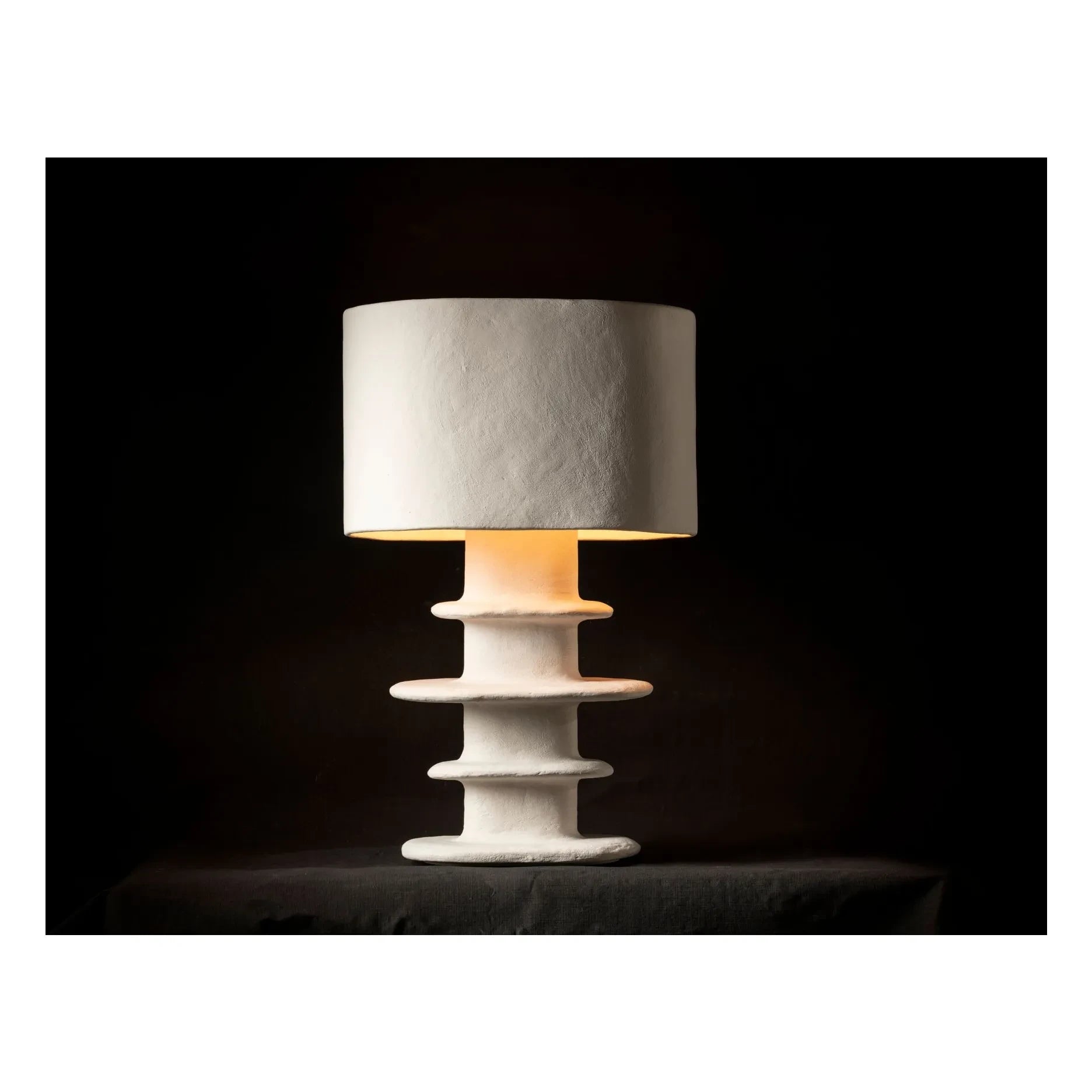 Serax - Lámpara de mesa Earth de papel maché, Marie Michielssen | Blanco