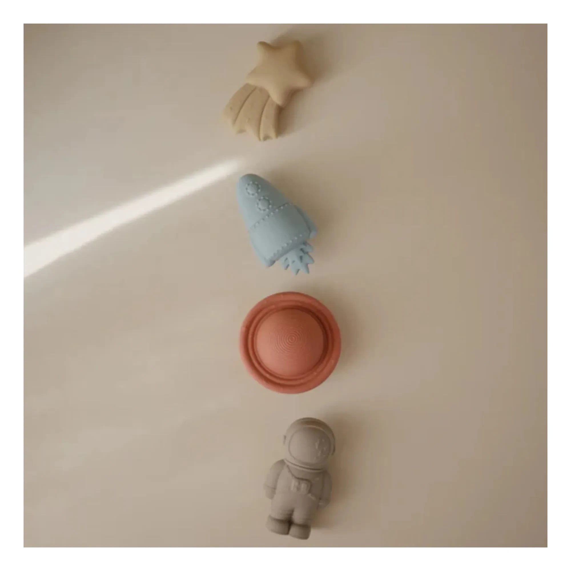 Mushie - Juguetes de baño Space - Juego de 4