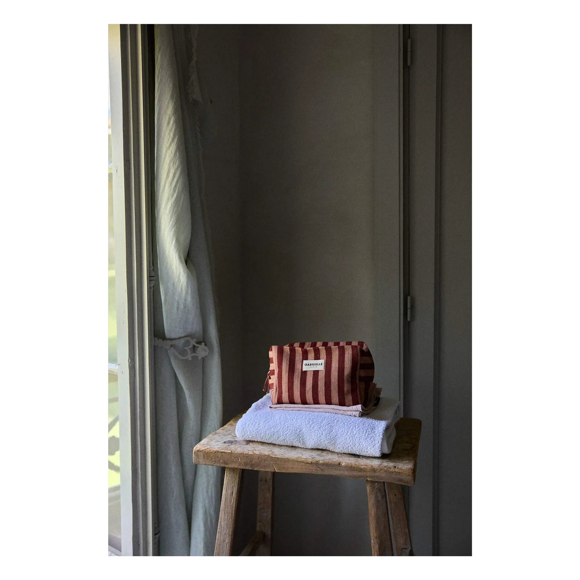 Gabrielle Paris - Neceser de rayas Garance | Rojo