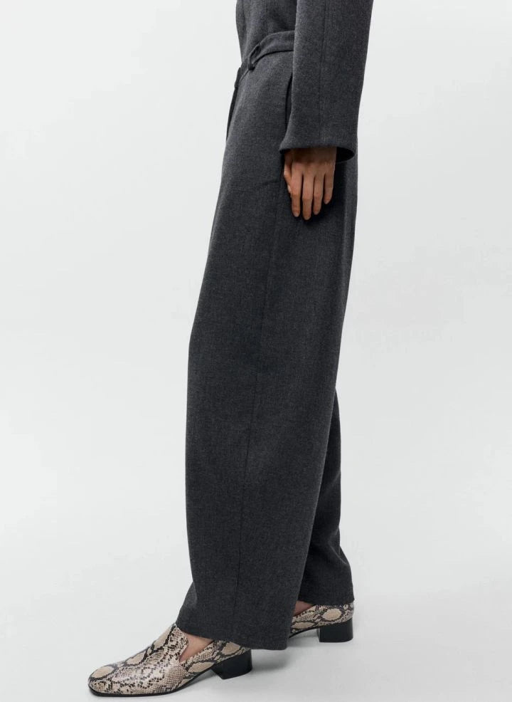 Cordera - Pantalones de Lana Curvados | Gris Carbón